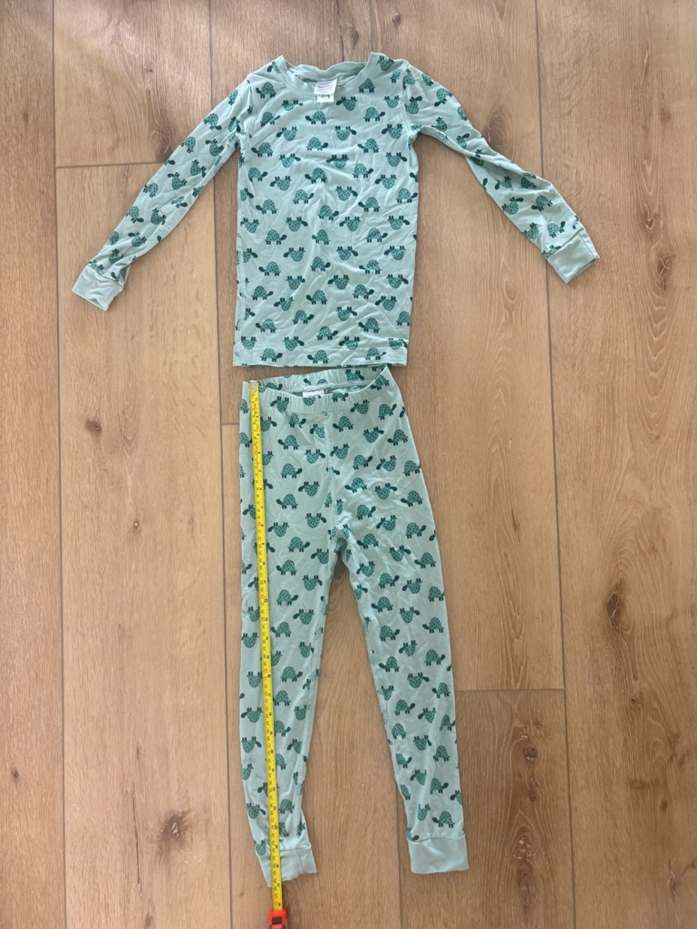 Hanna Anderson Green Turtle-Print Pajama Set long sleeve size 5